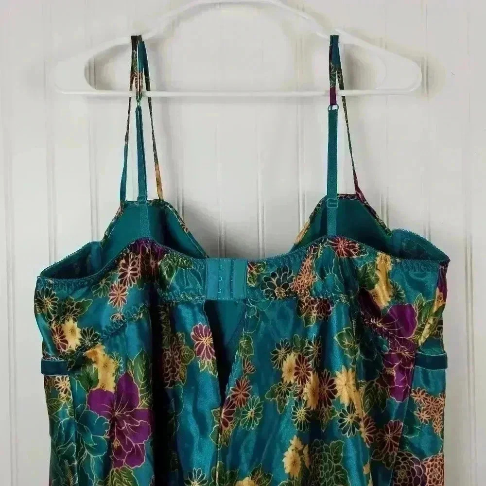 Cacique Womens Babydoll Floral Satin Slip Top Velvet Sz 26/28 Fairy Whimsigoth - Picture 14 of 16